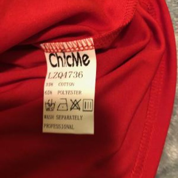 RED DRESS - Picture 5 of 5